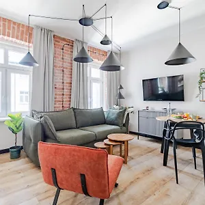 Apartament Minska, Warszawa